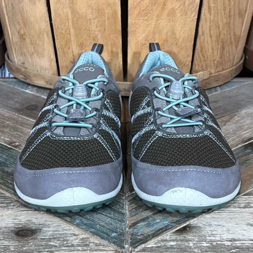 Ecco Biom Lite Speed Lace Pull-Tie Warm Gray Minimalist Sneakers Womens Size 9
